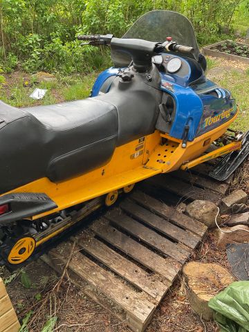 886613-5 Ski-Doo MXZ 670 0.7 - 1996