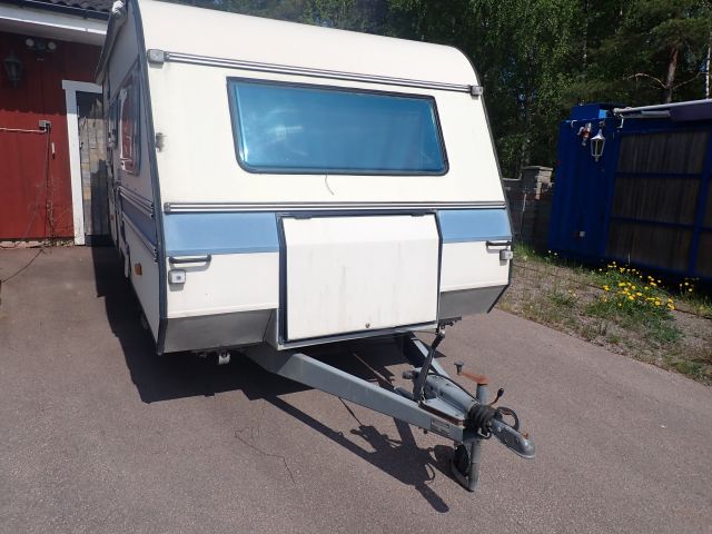 910995-2 Caravan Adria 535 - 1985