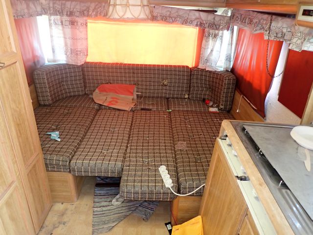 910995-18 Caravan Adria 535 - 1985