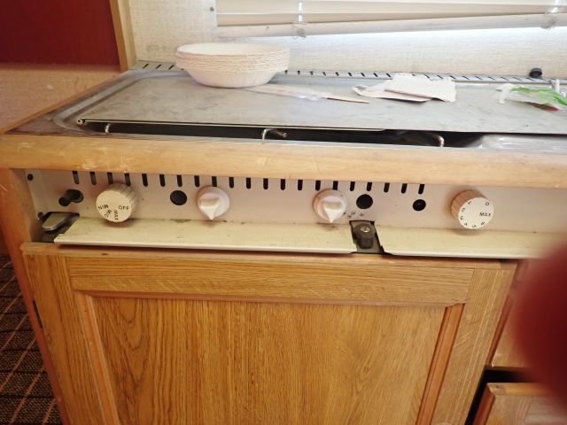 910995-24 Caravan Adria 535 - 1985