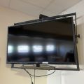 803973-1 TV 40 "with wall mount, JVC, Type: LT-40E71