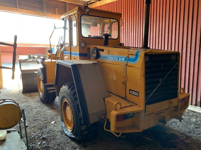 810309-6 Wheel loader Volvo BM 4300