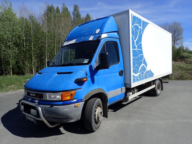 861763-1 Iveco Daily 65C15 Van 2.8 146hp, 2002