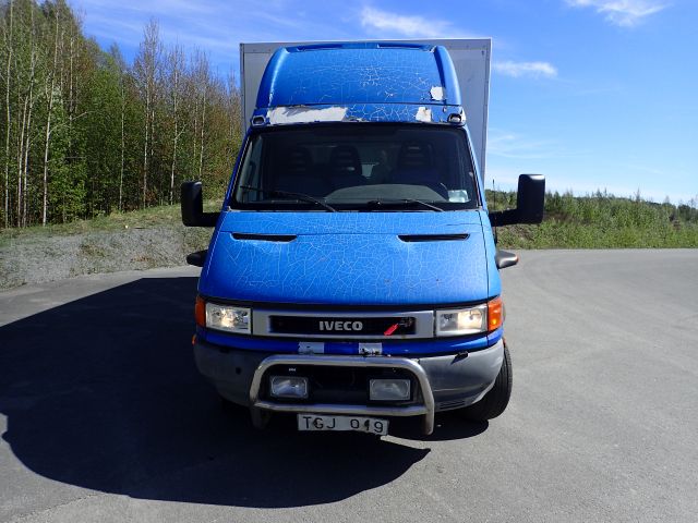 861763-2 Iveco Daily 65C15 Van 2.8 146hp, 2002