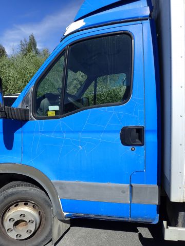 861763-23 Iveco Daily 65C15 Van 2.8 146hp, 2002