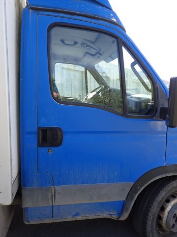 861763-44 Iveco Daily 65C15 Van 2.8 146hp, 2002