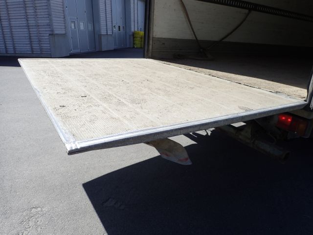 861763-66 Iveco Daily 65C15 Van 2.8 146hp, 2002