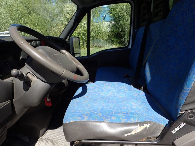 861763-78 Iveco Daily 65C15 Van 2.8 146hp, 2002