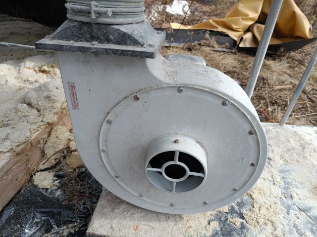 889080-6 Chip suction