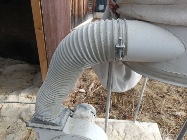 889080-7 Chip suction