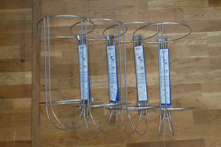 894532-2 4 fender holders, NAWA 230mm