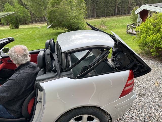 912195-15 Mercedes-Benz SLK 230 Compressor - 1998