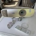 872242-2 Projector BenQ W2000 with motorized projector screen