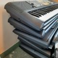868247-8 Yamaha YPT-220, 10 pieces, incl headphones
