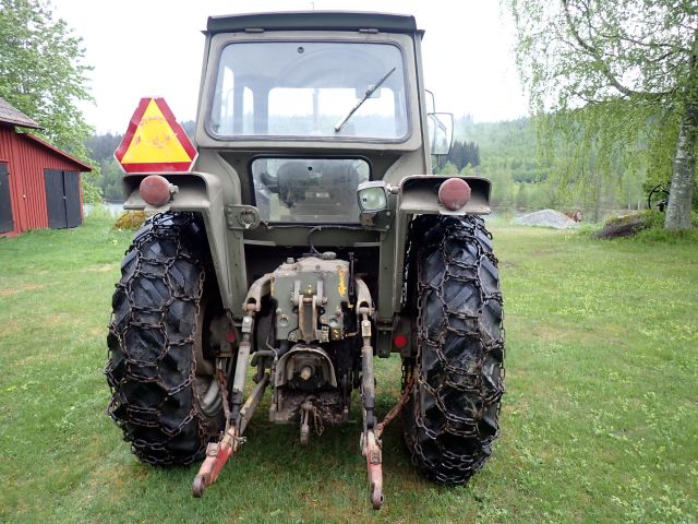 912911-6 Tractor Volvo BM T650 - 2000