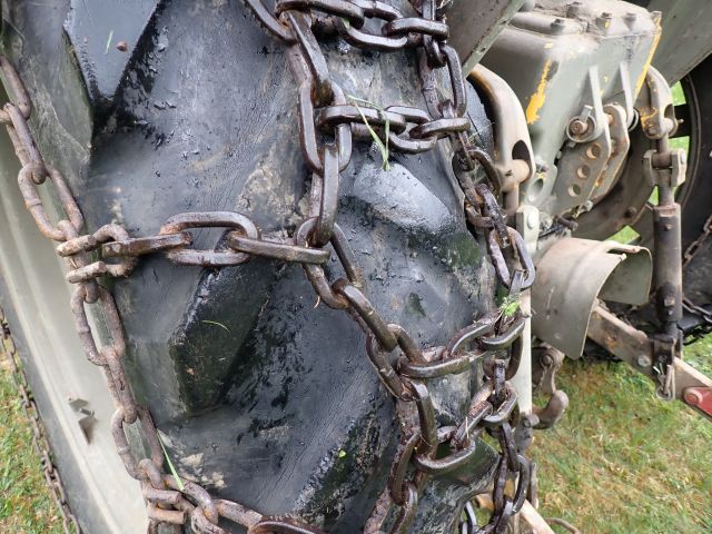 912911-11 Tractor Volvo BM T650 - 2000