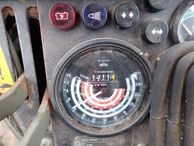 912911-22 Tractor Volvo BM T650 - 2000