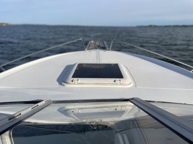 912938-11 Motorboat Mariah SC19 Daycruiser -2004