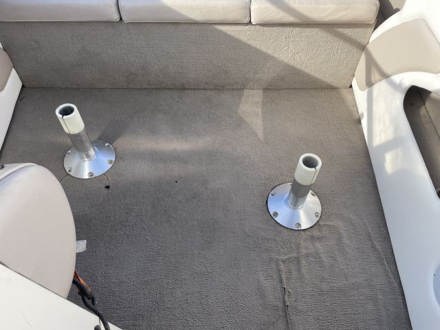 912938-16 Motorboat Mariah SC19 Daycruiser -2004