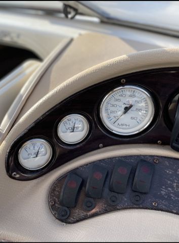 912938-20 Motorboat Mariah SC19 Daycruiser -2004