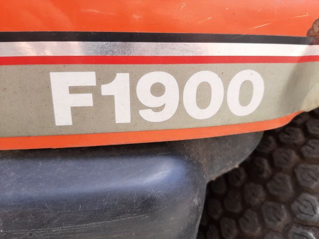 868178-15 Riding lawn mower - Kubota F1900