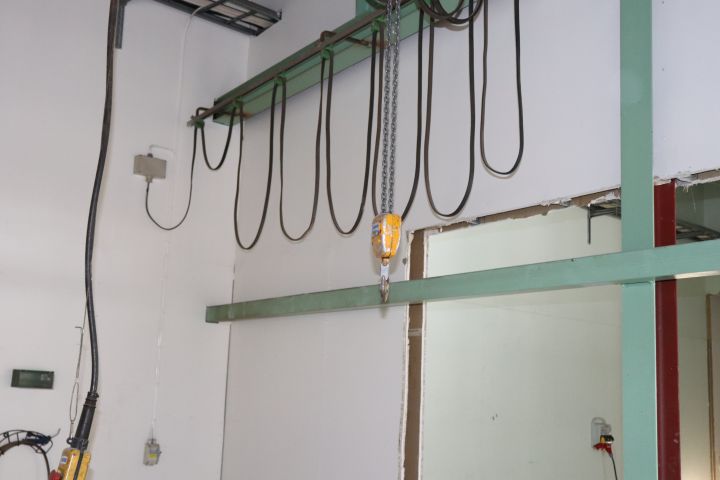 704083-6 ABUS Travers 1ton