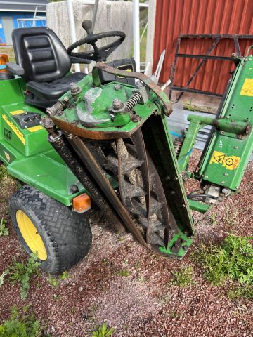 896750-4 Lawn mower John Deere 900