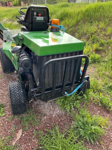 896750-14 Lawn mower John Deere 900