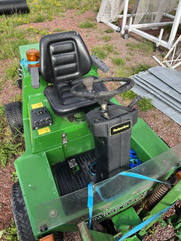 896750-2 Lawn mower John Deere 900