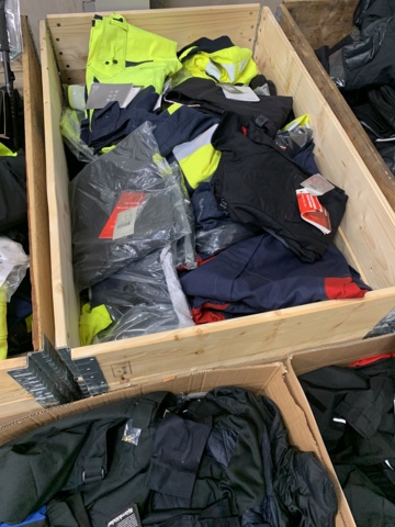 913630-24 Party with work clothes - Björnkläder, Gesto, Fristads