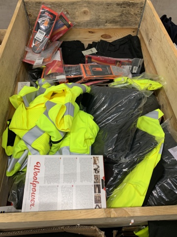 913630-27 Party with work clothes - Björnkläder, Gesto, Fristads