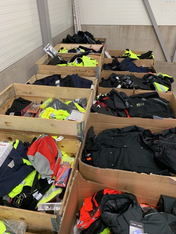 913630-30 Party with work clothes - Björnkläder, Gesto, Fristads