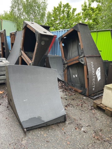 869140-1 Skate park in about 30 parts, Parkitect