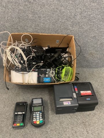 902457-1 Mixed electronics, receipt printer, card reader