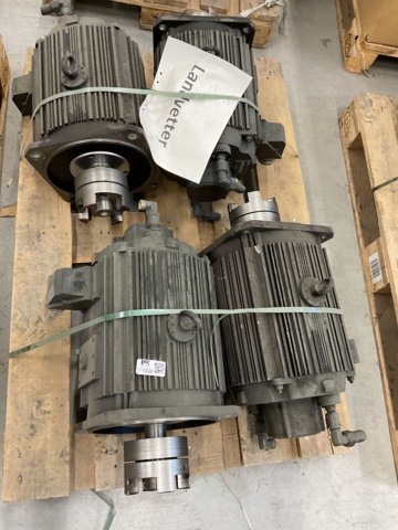 886650-9 4 water-cooled electric motors