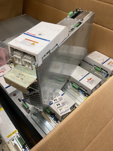 886684-2 7 Rexroth AC controllers