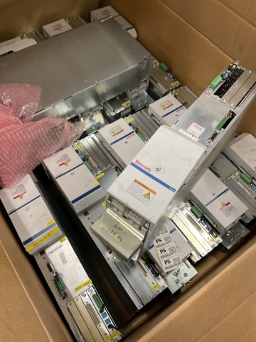 886684-7 7 Rexroth AC controllers