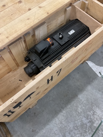 886690-1 2 water-cooled electric motors