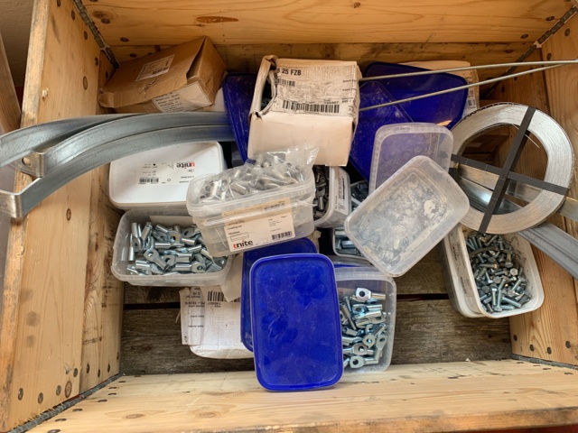 908166-5 Ventilation details, fittings, materials