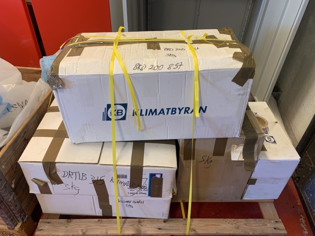 908166-31 Ventilation details, fittings, materials