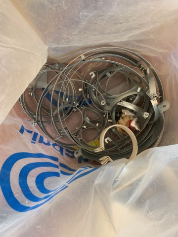 908166-26 Ventilation details, fittings, materials