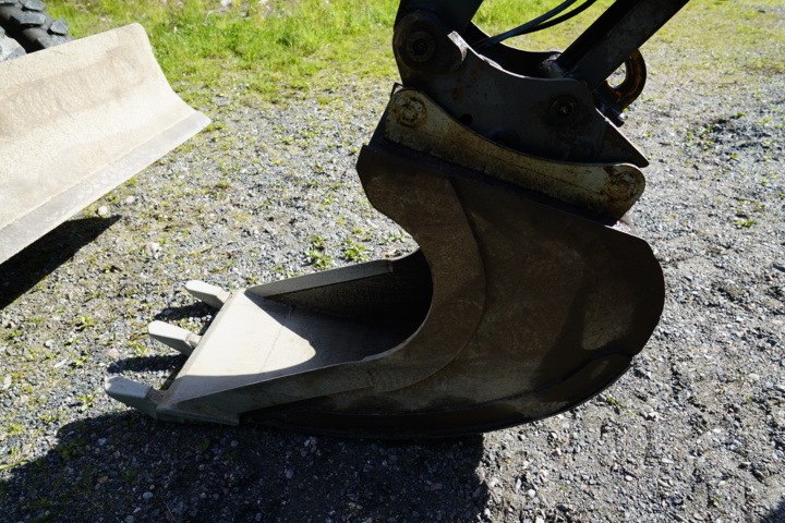 914636-35 Wheel excavator Volvo EW130C - 98