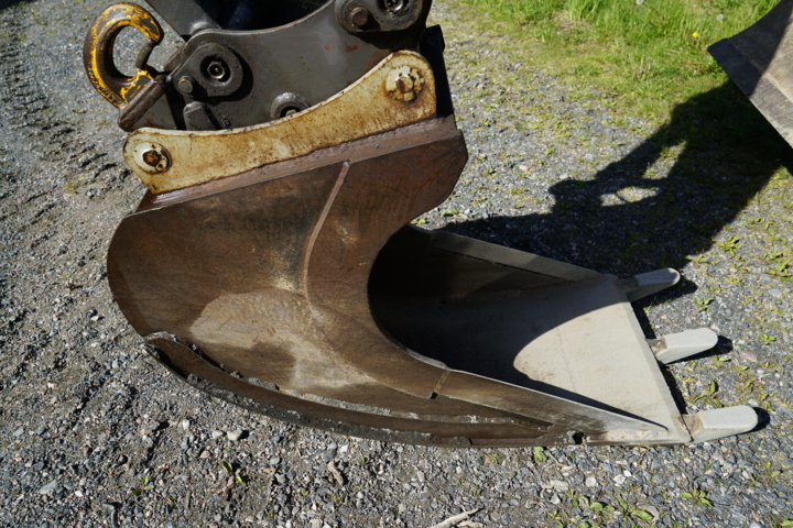 914636-36 Wheel excavator Volvo EW130C - 98