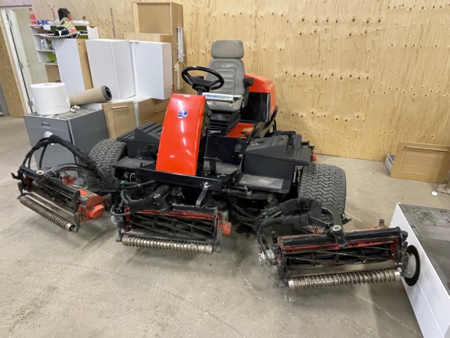 906838-2 Riding lawn mower Jacobsen Fairway 305 4WD