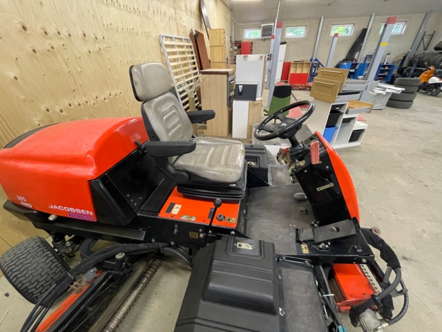 906838-15 Riding lawn mower Jacobsen Fairway 305 4WD