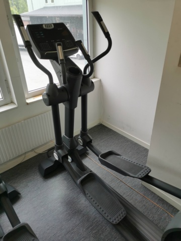 894326-8 Crosstrainer machine Eurosport 99