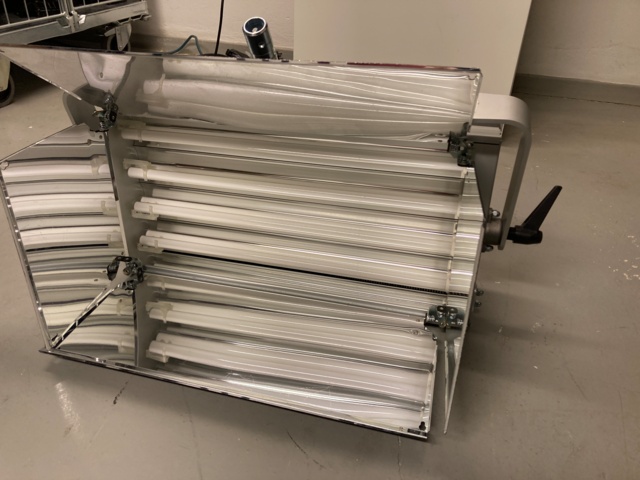 914766-2 Balcar Quadlite valaisin