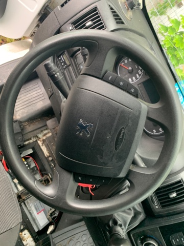 913540-25 Peugeot Boxer Van Kylbil 335 3.0 HDi - 2012