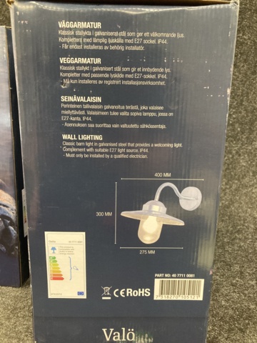 913874-3 2 wall luminaires Gelia Valö