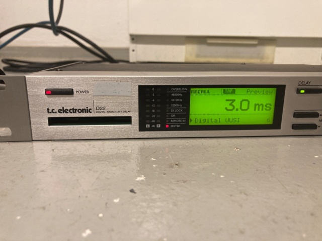 916098-2 T.C. Electronic D22 Digital Broadcast Delay